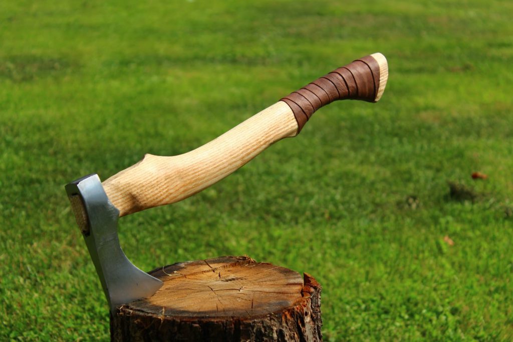 Choosing The Best Wood for Axe Handle RTV Atlas